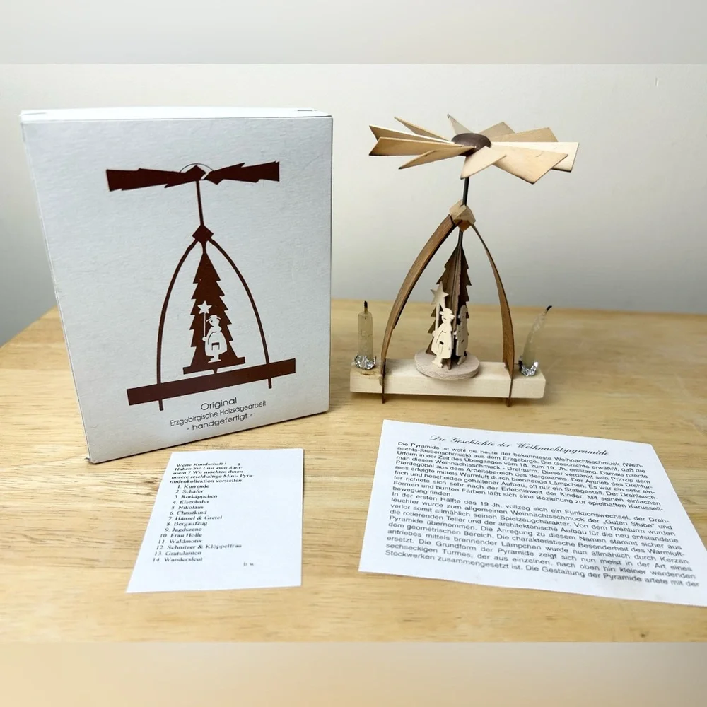 German Pyramid Carousel Erzgebirgische Holzsagearbeit Mini Wooden Handmade W/Box